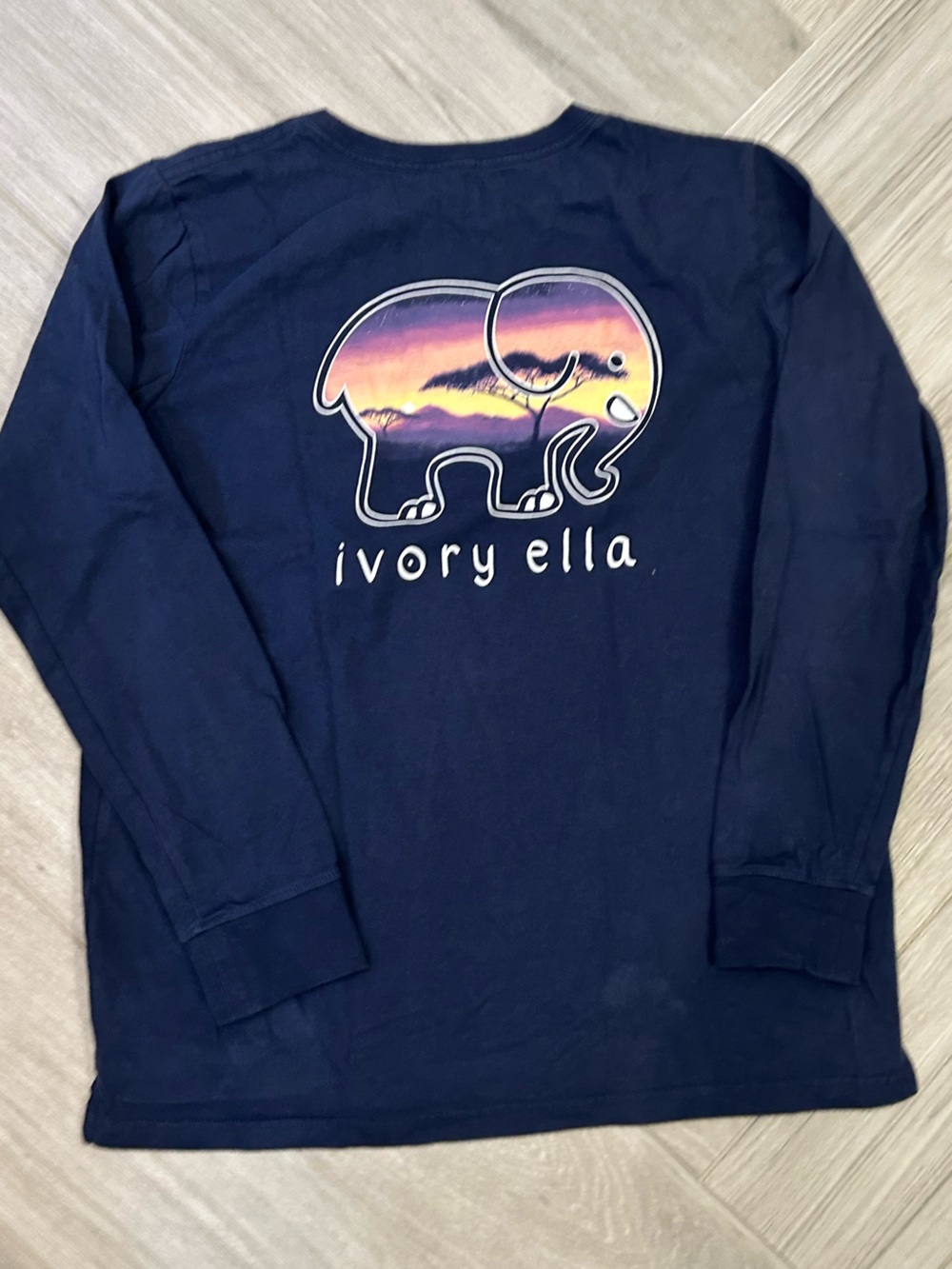 ivory ella Navy Long Sleeve Pocket Tee with Elephant Logo Medium - Picture 5 of 5